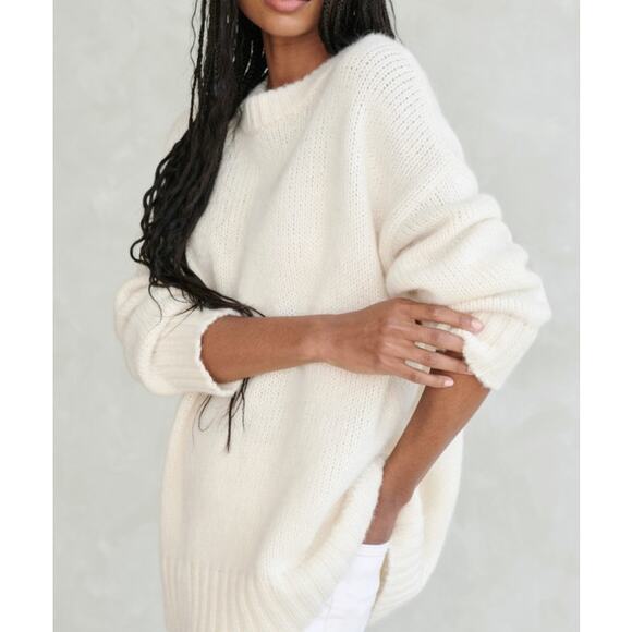 Jenni Kayne Alpaca cocoon crewneck ivory sweater small - Picture 3 of 4
